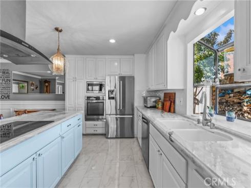 2972 Teakwood Place, Costa Mesa, CA
