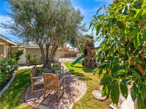 2972 Teakwood Place, Costa Mesa, CA