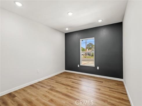 3095 College Avenue, Costa Mesa, CA