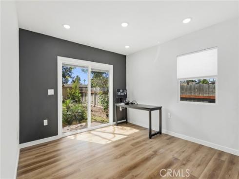 3095 College Avenue, Costa Mesa, CA