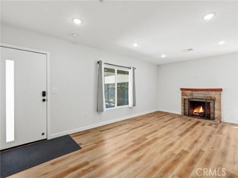 3095 College Avenue, Costa Mesa, CA