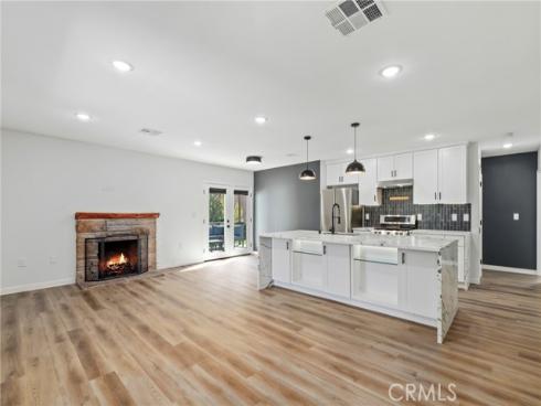 3095 College Avenue, Costa Mesa, CA