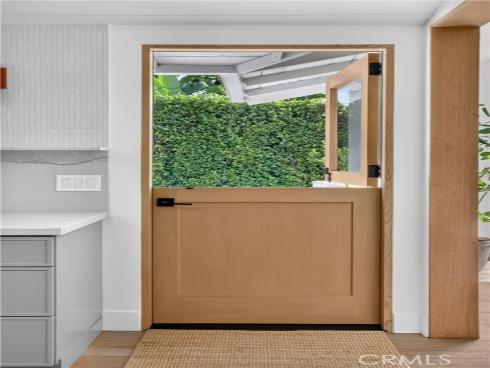 184 E Bay , Costa Mesa, CA