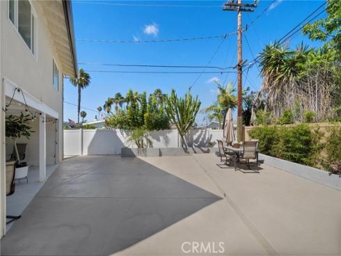 2750 San Carlos , Costa Mesa, CA