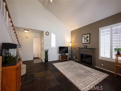 2210 Pacific Ave. #f1 , Costa Mesa, CA