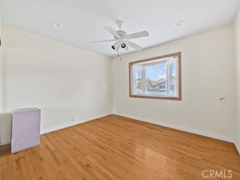 1144  El Camino Dr  , Costa Mesa, CA