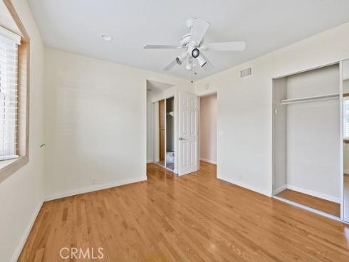 1144  El Camino Dr  , Costa Mesa, CA
