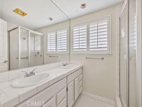1144  El Camino Dr  , Costa Mesa, CA