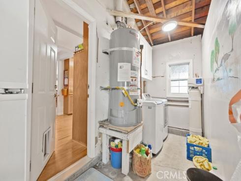 1144  El Camino Dr  , Costa Mesa, CA
