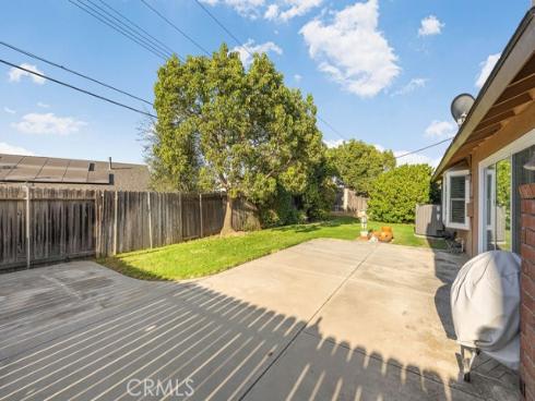1144  El Camino Dr  , Costa Mesa, CA