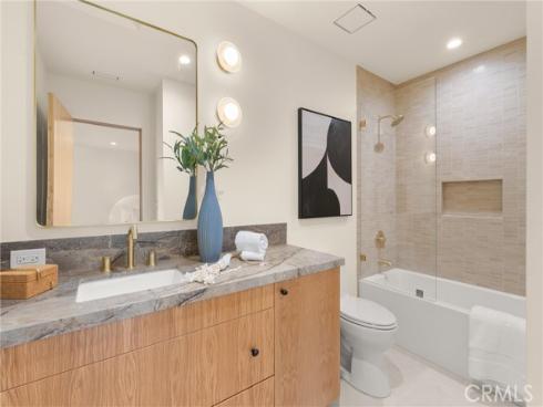 3080 Country Club Drive, Costa Mesa, CA