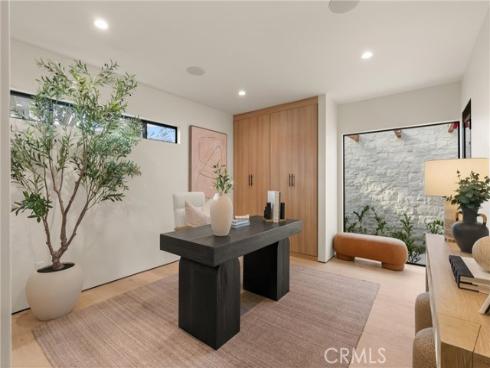 3080 Country Club Drive, Costa Mesa, CA