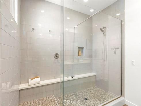 2111 Breakaway , Costa Mesa, CA
