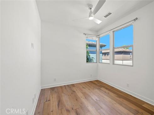2111 Breakaway , Costa Mesa, CA