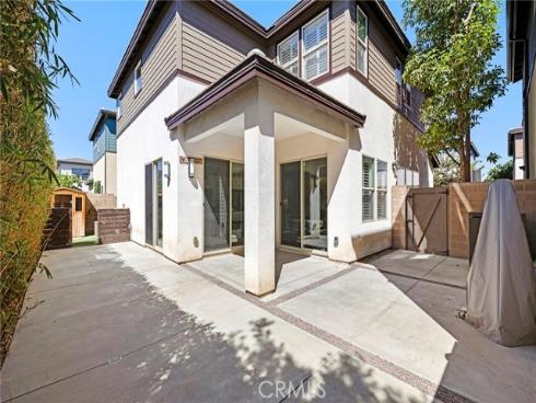 2111 Breakaway , Costa Mesa, CA