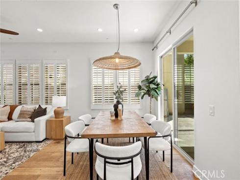 2111 Breakaway , Costa Mesa, CA