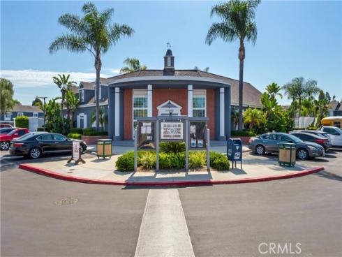 181 Yorktown Lane, Costa Mesa, CA