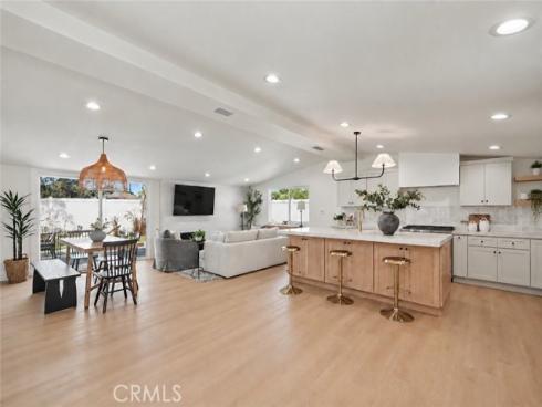 2425 Bowdoin , Costa Mesa, CA