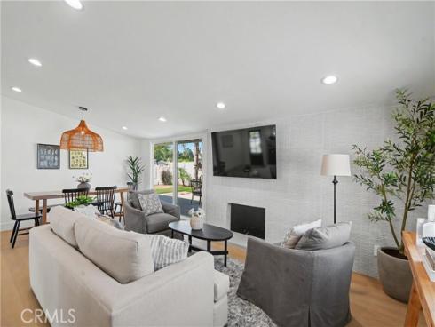 2425 Bowdoin , Costa Mesa, CA
