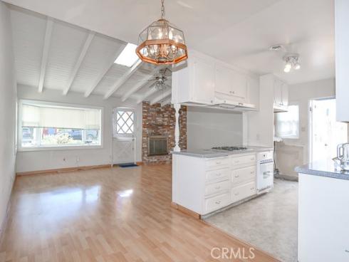 278 Santo Tomas , Costa Mesa, CA