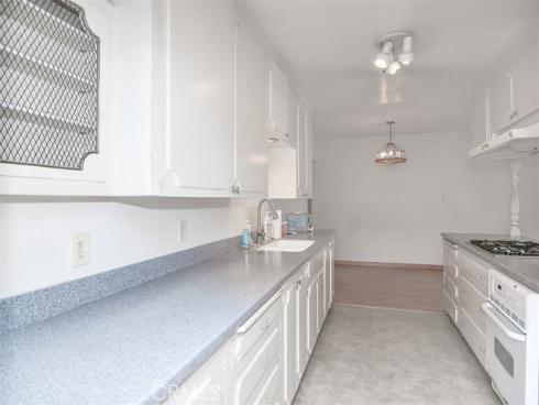278 Santo Tomas , Costa Mesa, CA