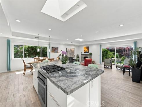 2817 La Salle , Costa Mesa, CA