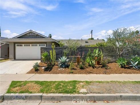 2817 La Salle , Costa Mesa, CA