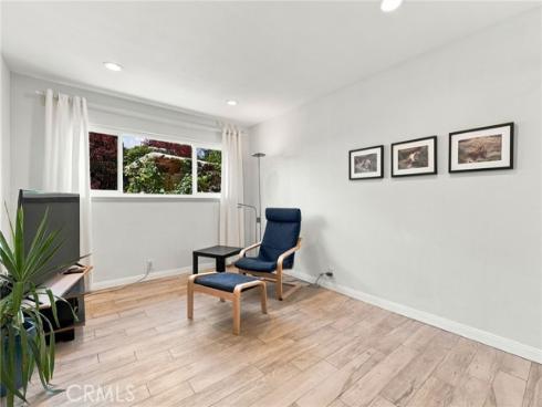2817 La Salle , Costa Mesa, CA