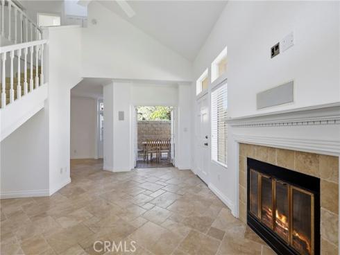 2575 Elden 3 Avenue, Costa Mesa, CA