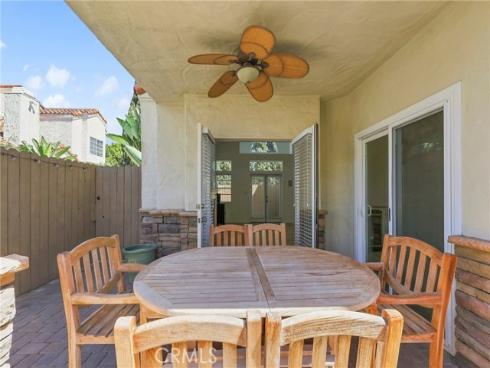 2575 Elden 3 Avenue, Costa Mesa, CA
