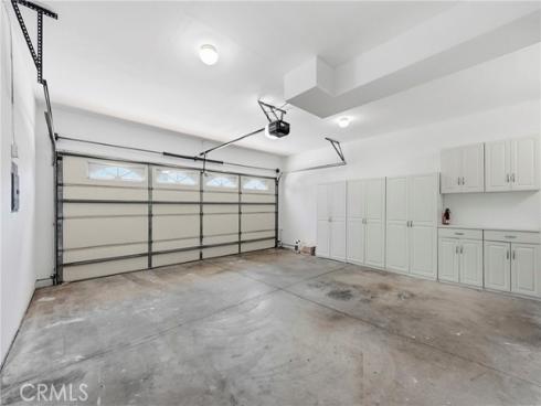 2575 Elden 3 Avenue, Costa Mesa, CA