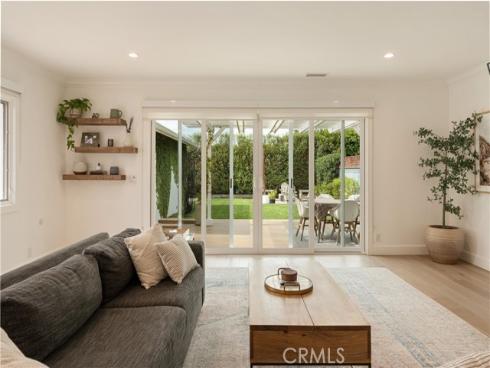 339 E 19th , Costa Mesa, CA