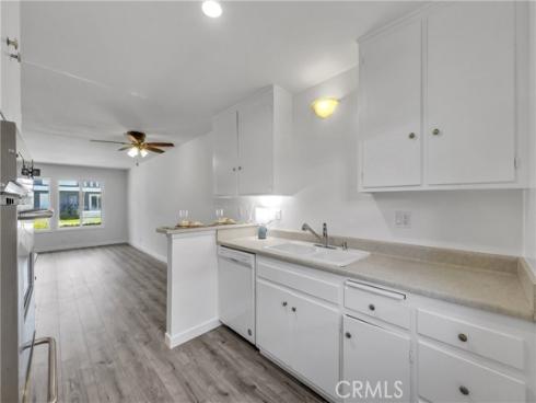 107 Lexington , Costa Mesa, CA
