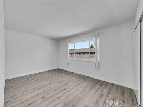 107 Lexington , Costa Mesa, CA