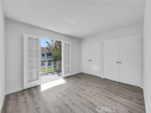 107 Lexington , Costa Mesa, CA