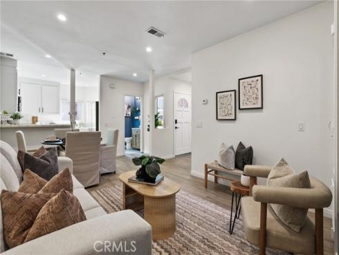 260 Victoria F2 , Costa Mesa, CA