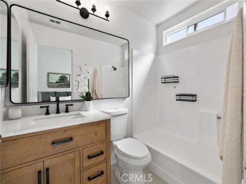260 Victoria F2 , Costa Mesa, CA