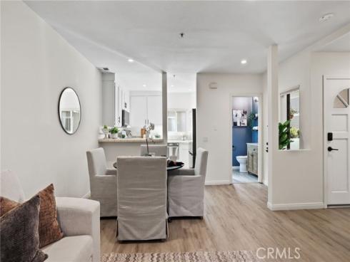 260 Victoria F2 , Costa Mesa, CA