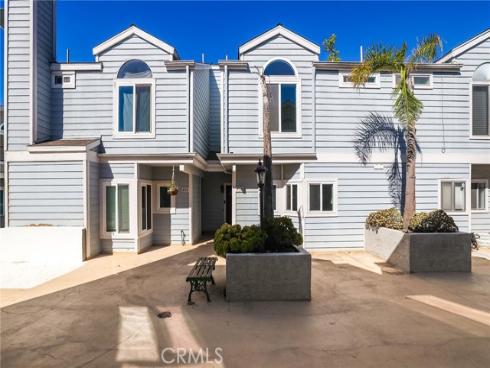 260  Victoria  F2 , Costa Mesa, CA