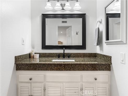 1741 Tustin 1A Avenue, Costa Mesa, CA