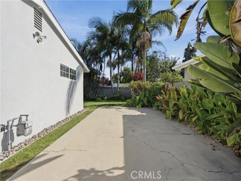 3281  Michigan   Avenue, Costa Mesa, CA