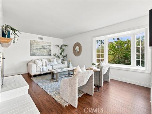 3281 Michigan Avenue, Costa Mesa, CA