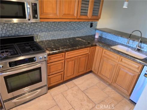 435 Bryson Springs 38 , Costa Mesa, CA