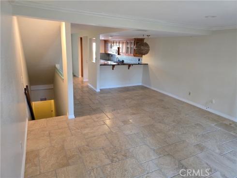 435 Bryson Springs 38 , Costa Mesa, CA