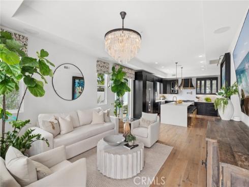 273 Mesa , Costa Mesa, CA