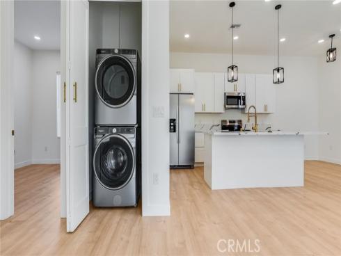 1822 Pomona , Costa Mesa, CA