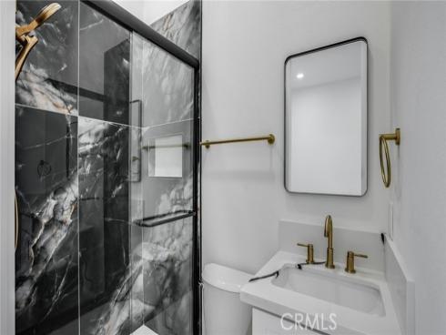 1822 Pomona , Costa Mesa, CA