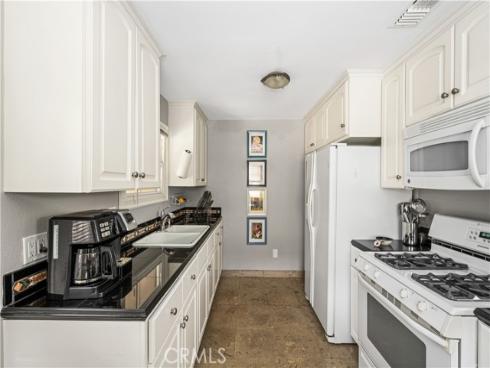 1822 Pomona , Costa Mesa, CA