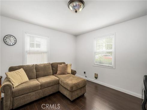 1822 Pomona , Costa Mesa, CA
