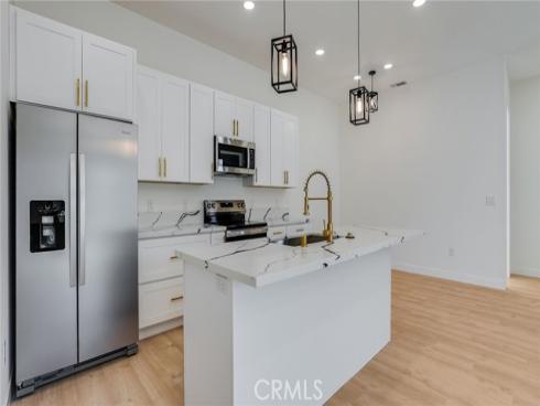 1822 Pomona , Costa Mesa, CA